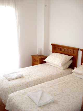 Alcaucin House Rental ref. ALC 002 - Bedroom 3  - Twin Beds