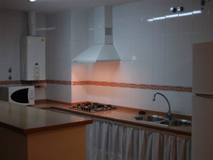 Two bedroom apartment to rent Baviera Golf - Kitchen Area