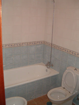 Four or Five Bedroom House For Rent or Sale Chilches Costa del Sol - Family Bathroom