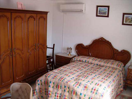 Three bedroom house to rent Velez Malaga ref. VM004 - Master / Double Bedroom