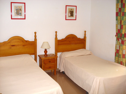 Nerja Apartment Rental Nerja Medina ref. NM001 - Twin Bedroom